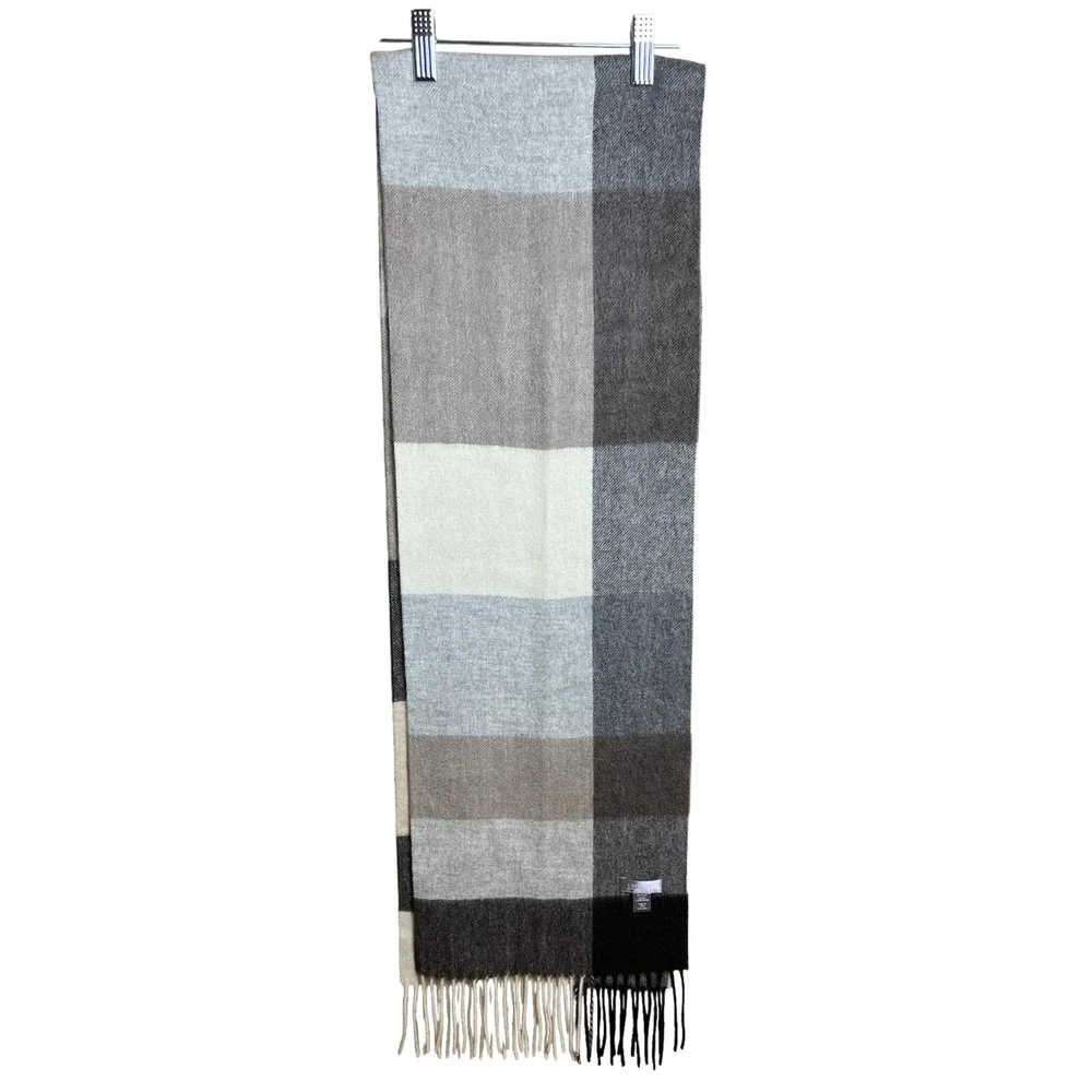 Old Money Classic Unisex Charter Club Cashmere Plaid Scarf Neutral Size OS